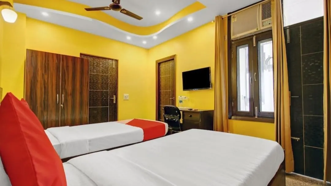 Rising 2 Otel Gurgaon Hindistan