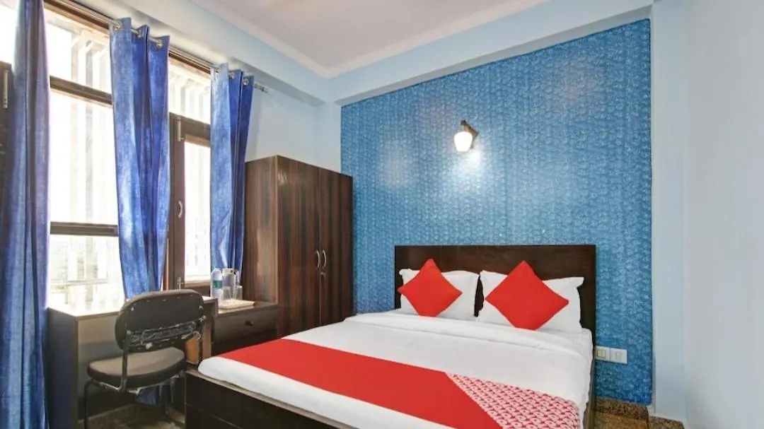 Rising 2 Otel Gurgaon